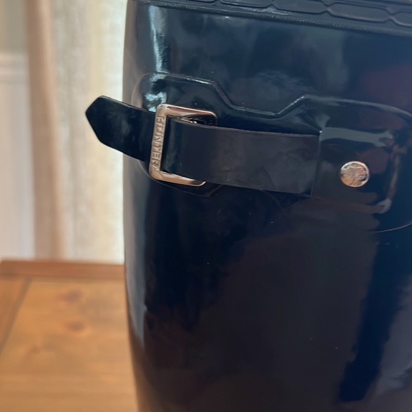 Hunter Navy Blue size 7 tall boots. Worn twice - Picture 6 of 6